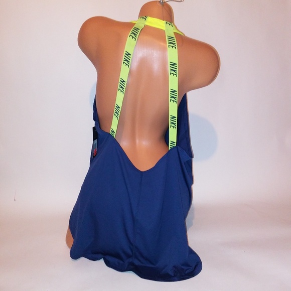 NIKE Womens Tank Top - Picture 4 of 6